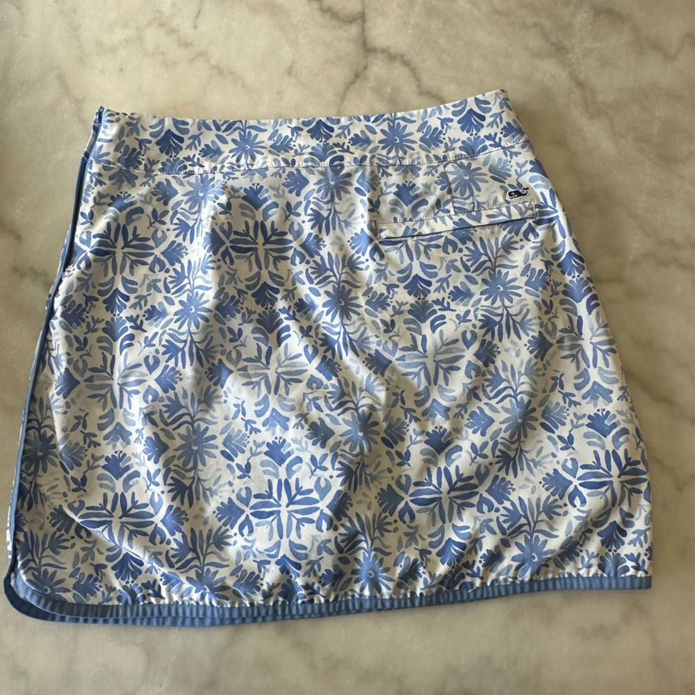 Vineyard Vines Performance Skort - Picture 13 of 13